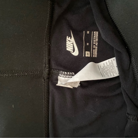 Nike leggings - Picture 3 of 3
